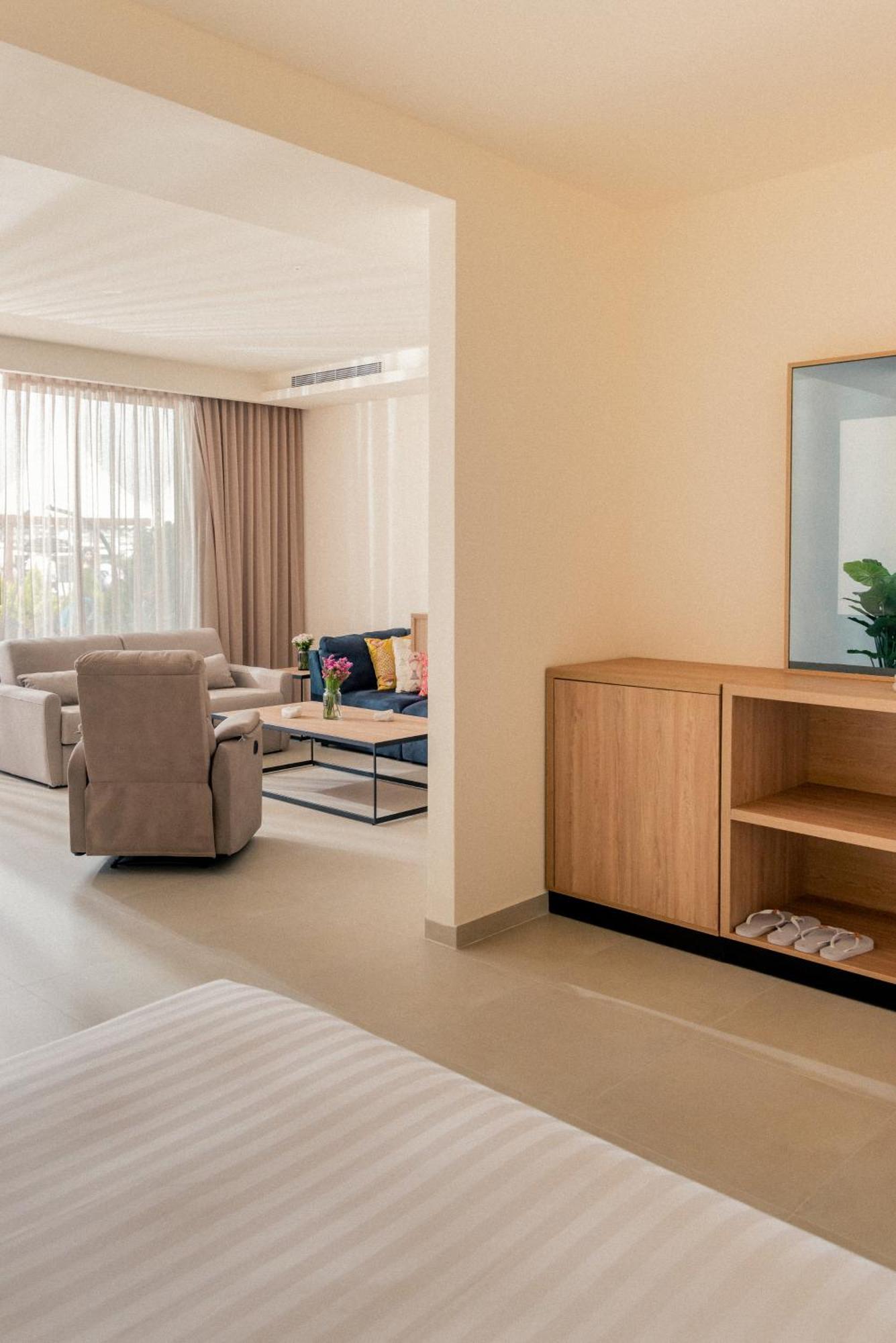 Al Marfa' Hotel Saint Georges Beirut מראה חיצוני תמונה